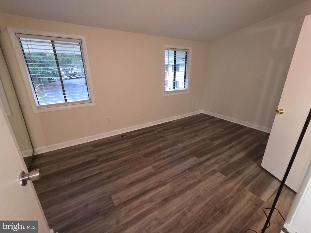 5407 Fallriver Row Court - Photo 14