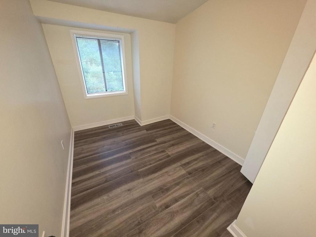 5407 Fallriver Row Court - Photo 20