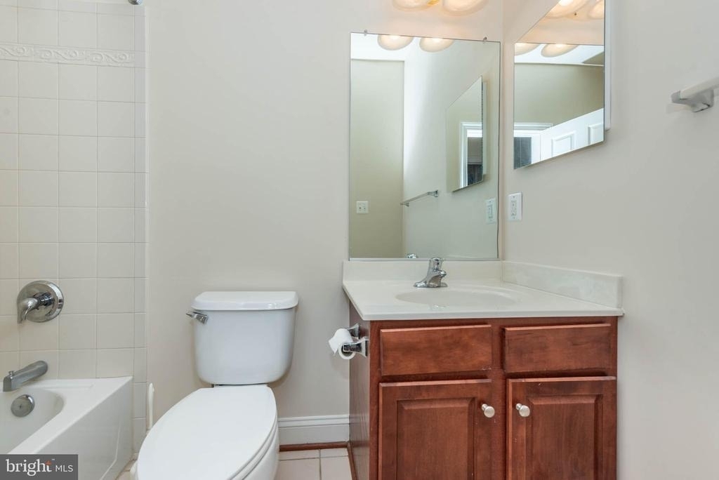 200 Smarty Jones Terrace - Photo 16