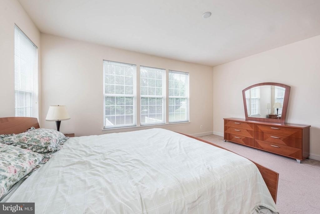 200 Smarty Jones Terrace - Photo 19