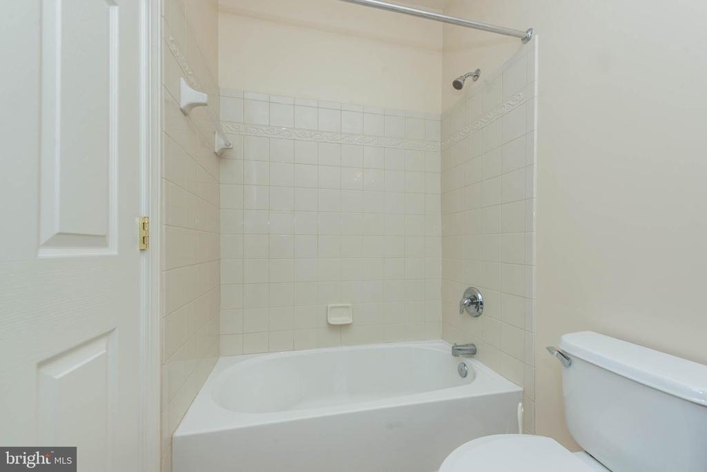 200 Smarty Jones Terrace - Photo 17