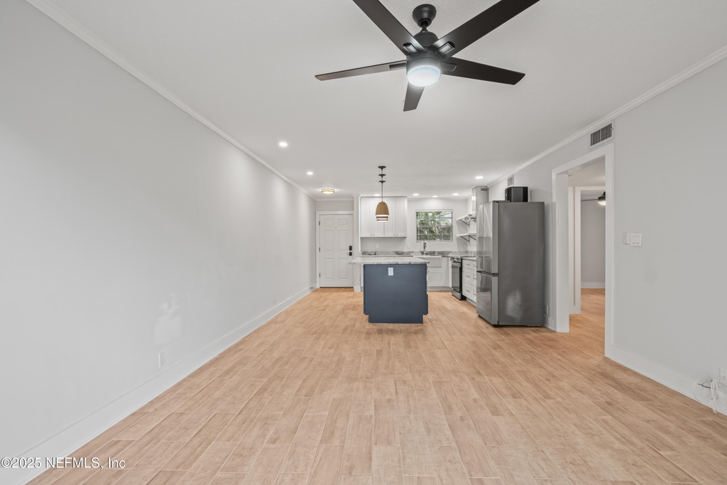 22 Comares Avenue - Photo 9