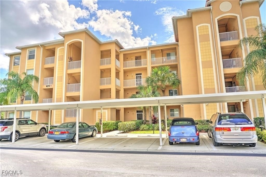 8270 Pathfinder Loop - Photo 0