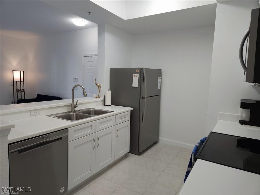 9025 Colby Drive - Photo 5
