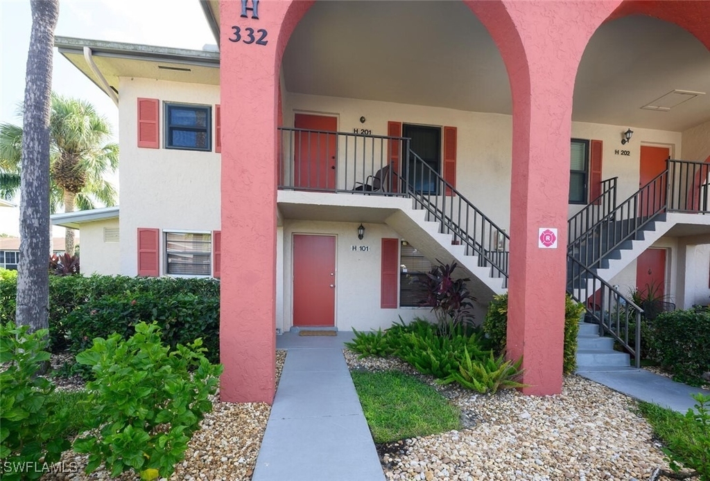 332 Charlemagne Boulevard - Photo 38