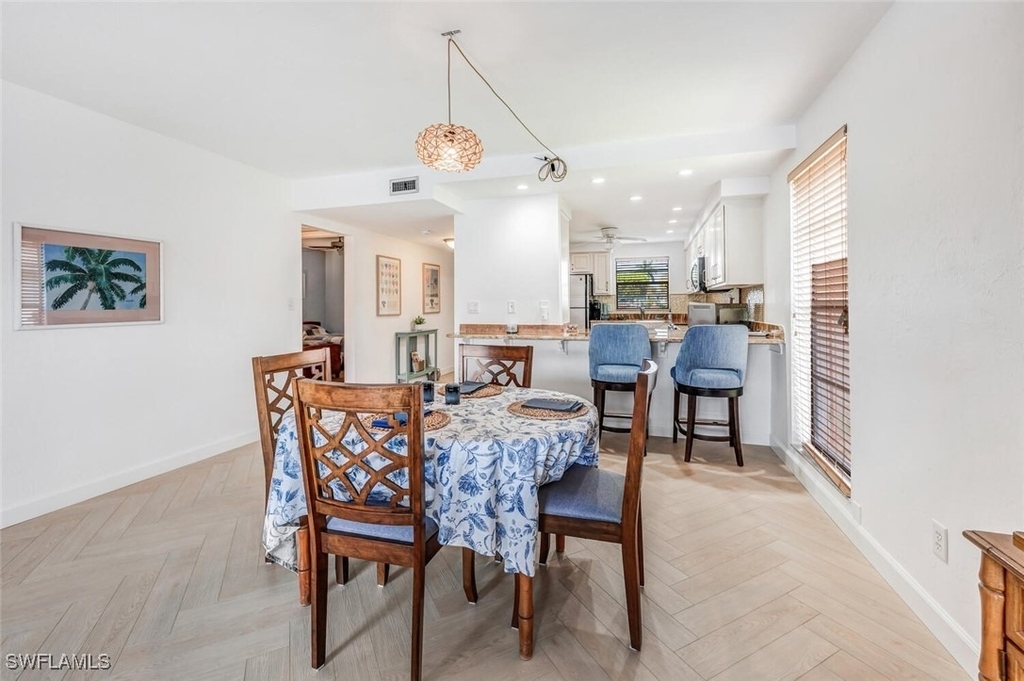 332 Charlemagne Boulevard - Photo 13