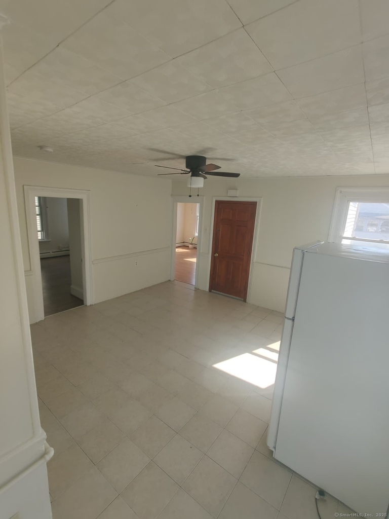 322 Catherine Street - Photo 7