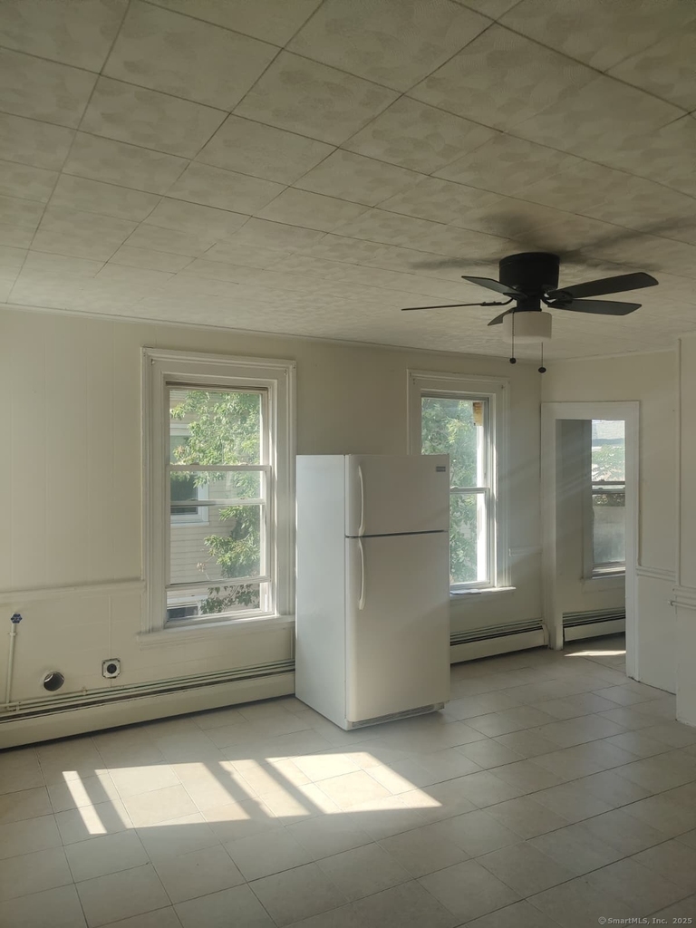 322 Catherine Street - Photo 16