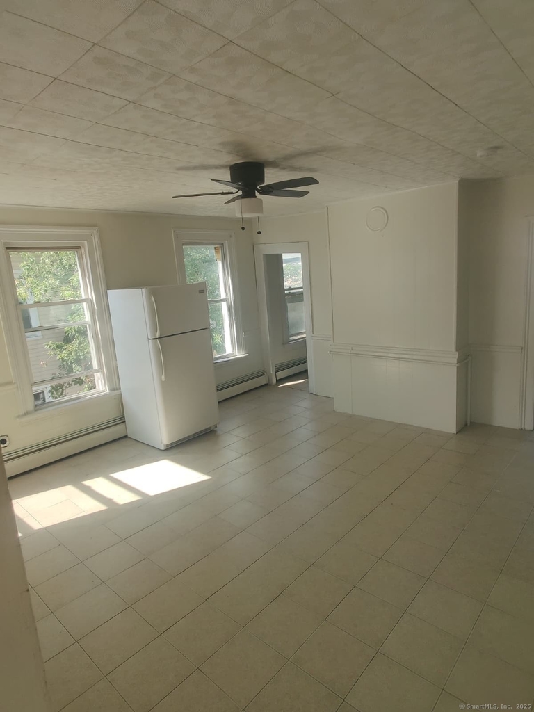 322 Catherine Street - Photo 14