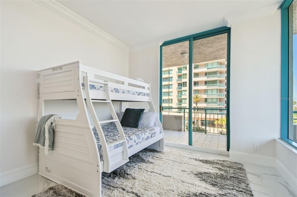 1560 Gulf Boulevard - Photo 34