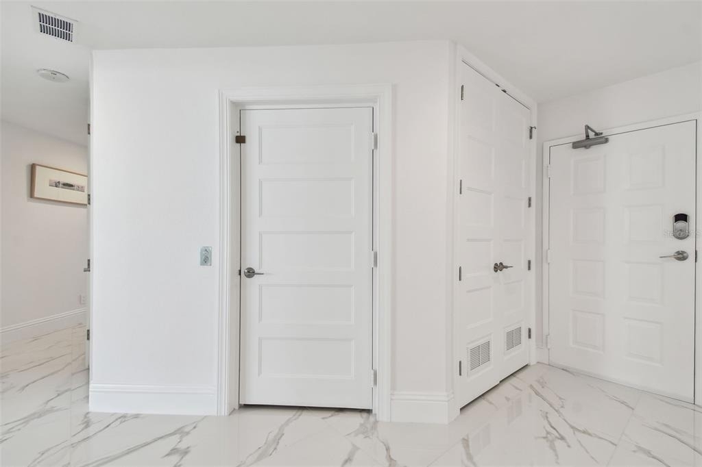 1560 Gulf Boulevard - Photo 14