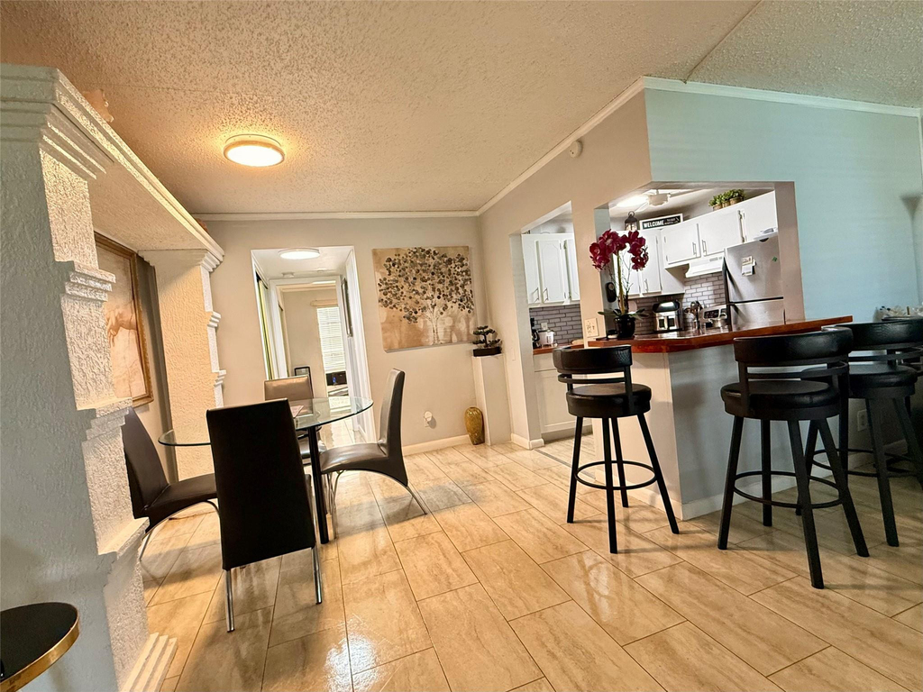 355 Oakridge T - Photo 2