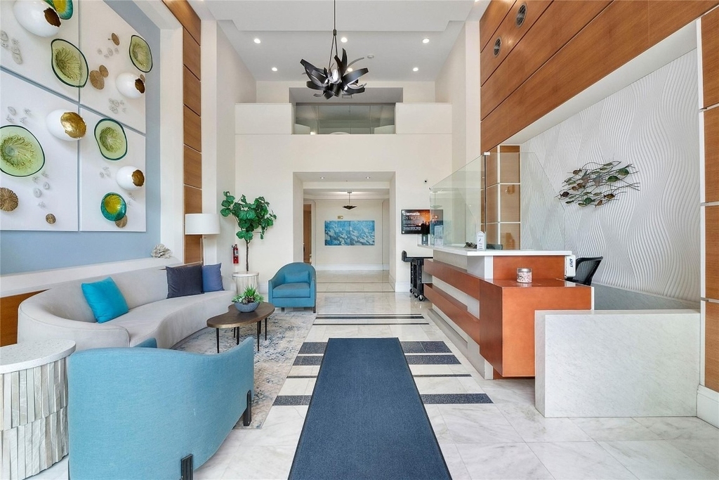 625 Casa Loma Boulevard - Photo 5