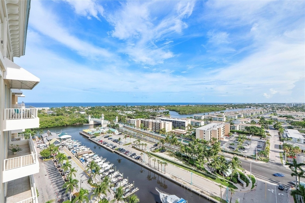 625 Casa Loma Boulevard - Photo 1