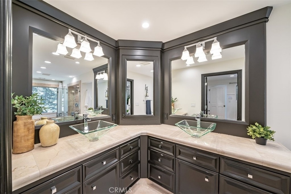 27598 Meadow Bay Drive - Photo 30