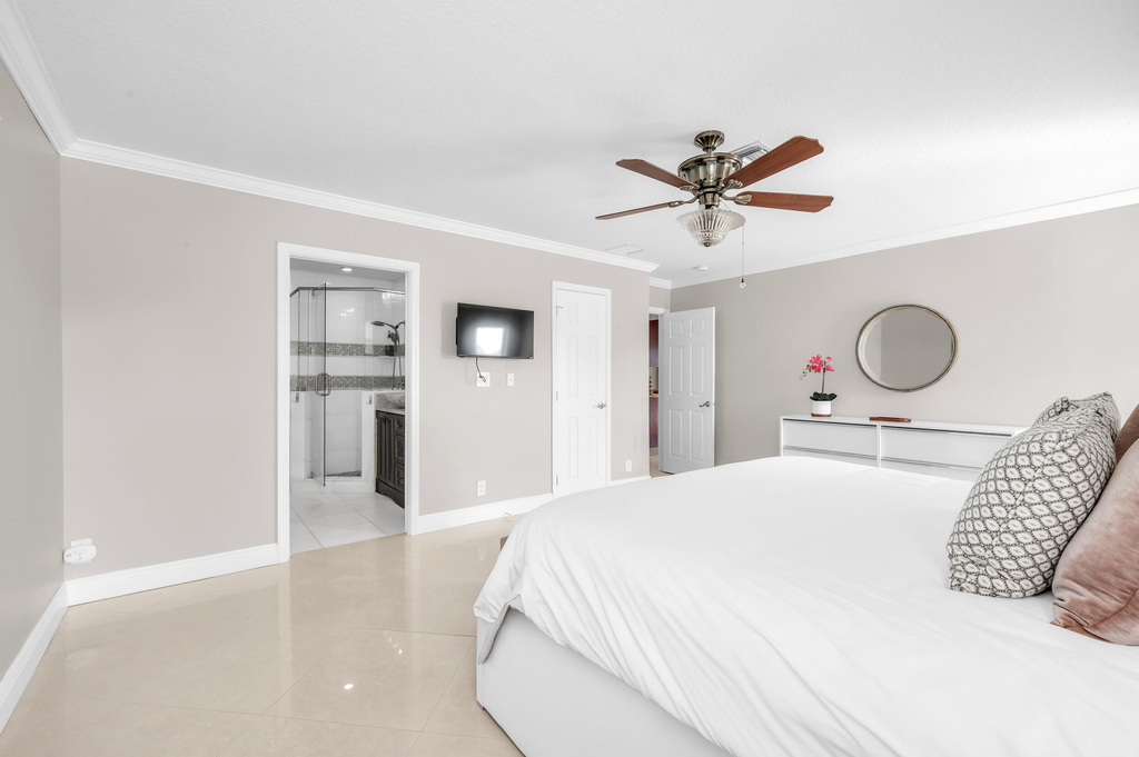 3250 Lakeview Boulevard - Photo 12