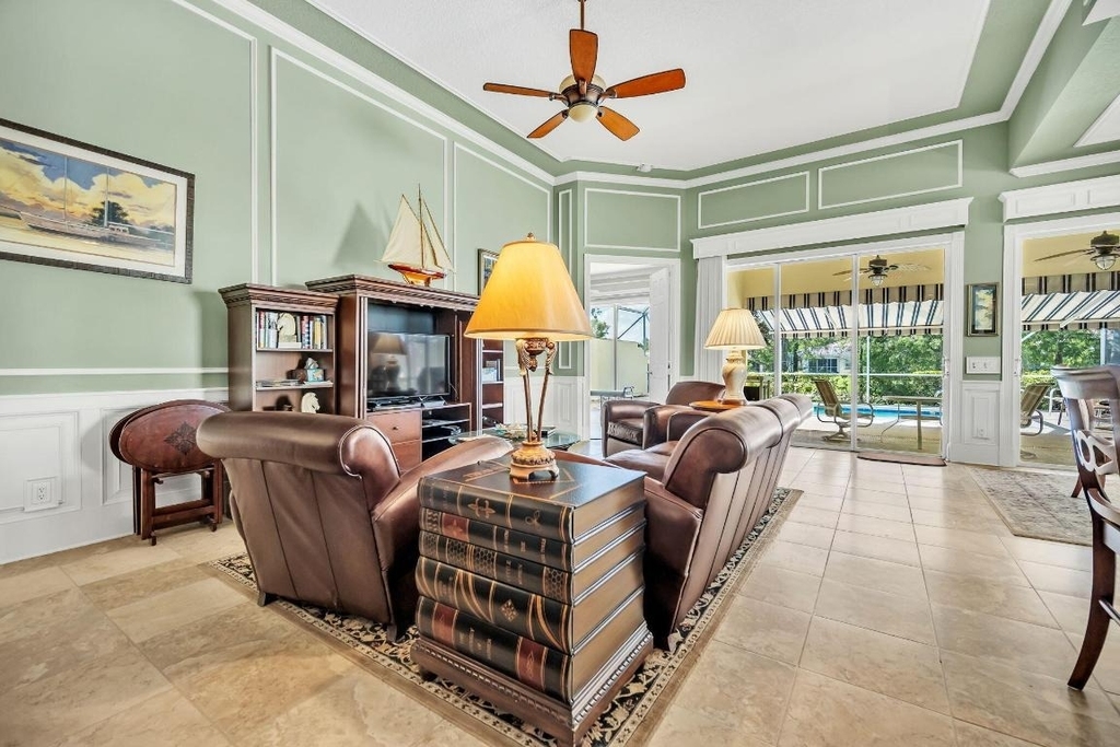 8188 Rosalie Lane - Photo 2