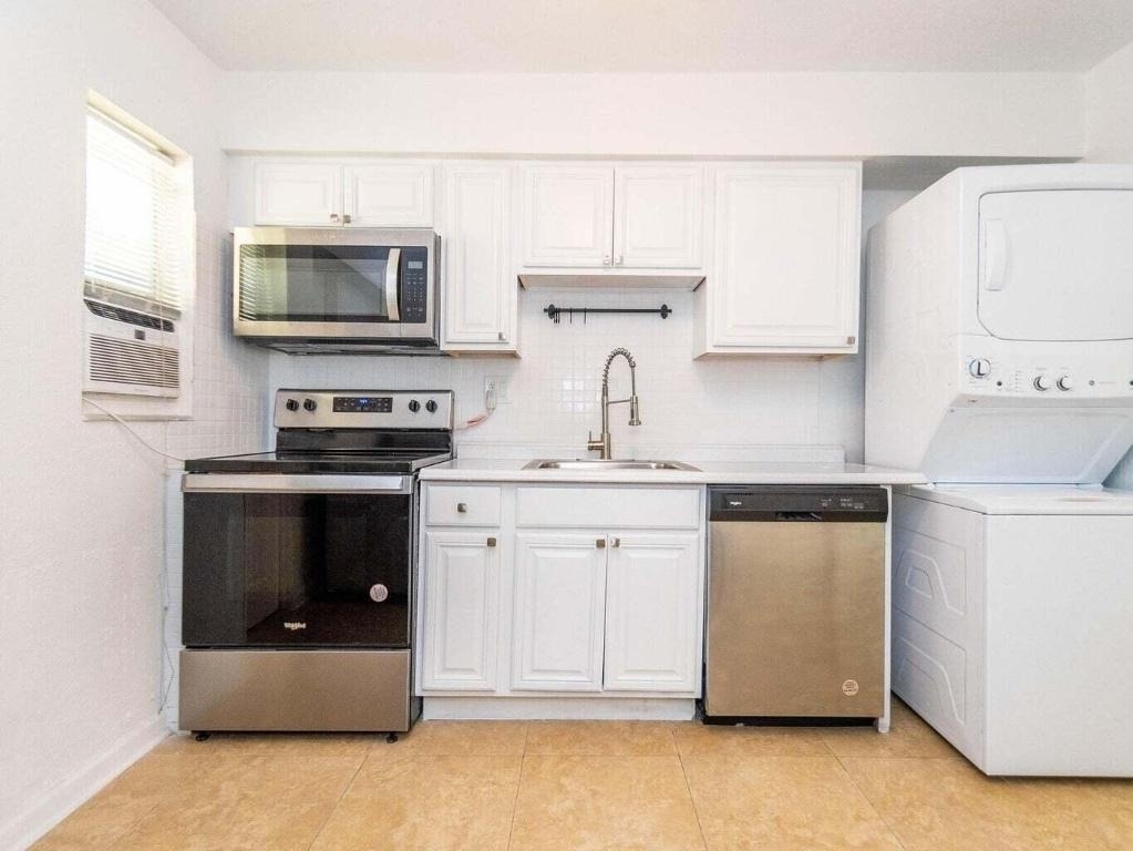 4230 Ne 1st Terrace - Photo 7