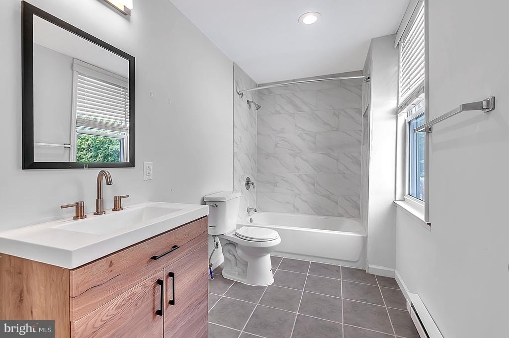 442 W Hanover Street - Photo 13