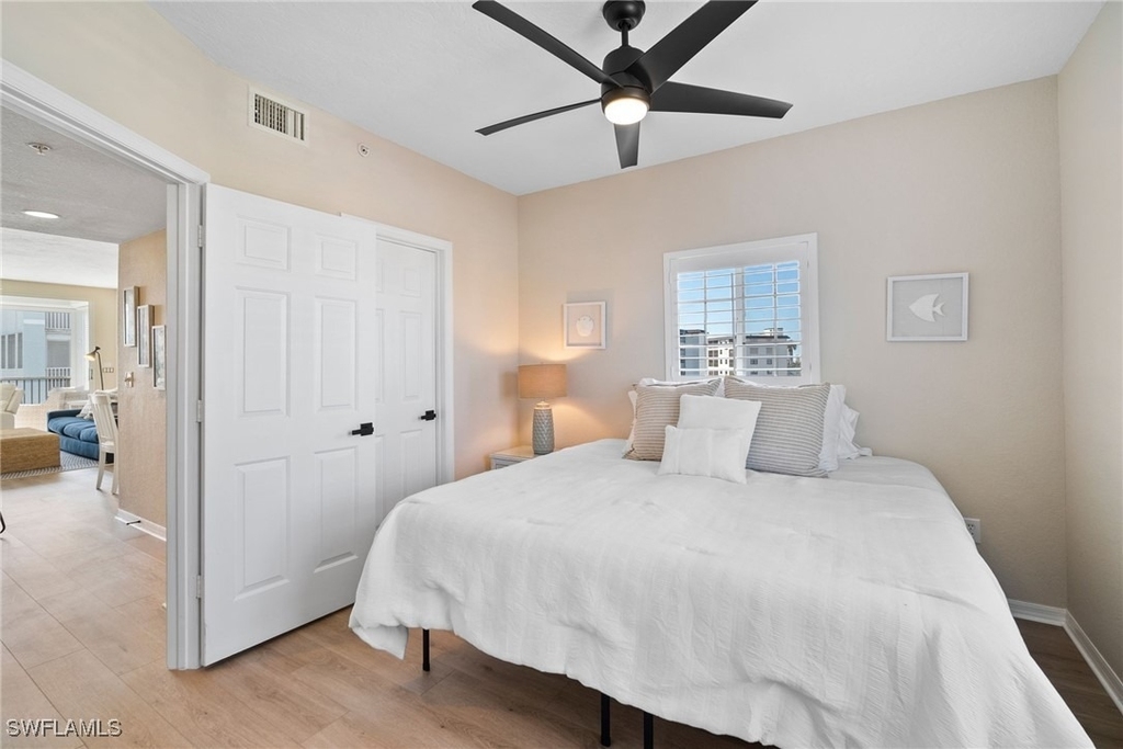 22748 Island Pines Way - Photo 29