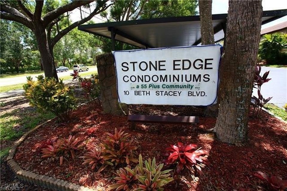 10 Beth Stacey Boulevard - Photo 2