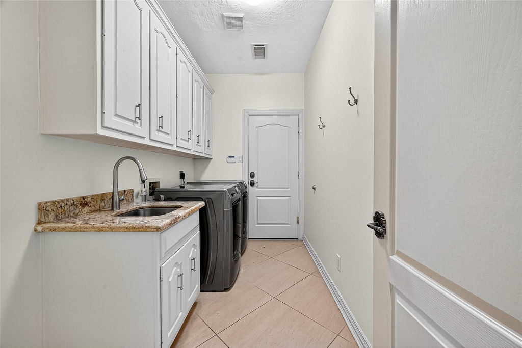 1803 Cottage Landing Lane - Photo 19