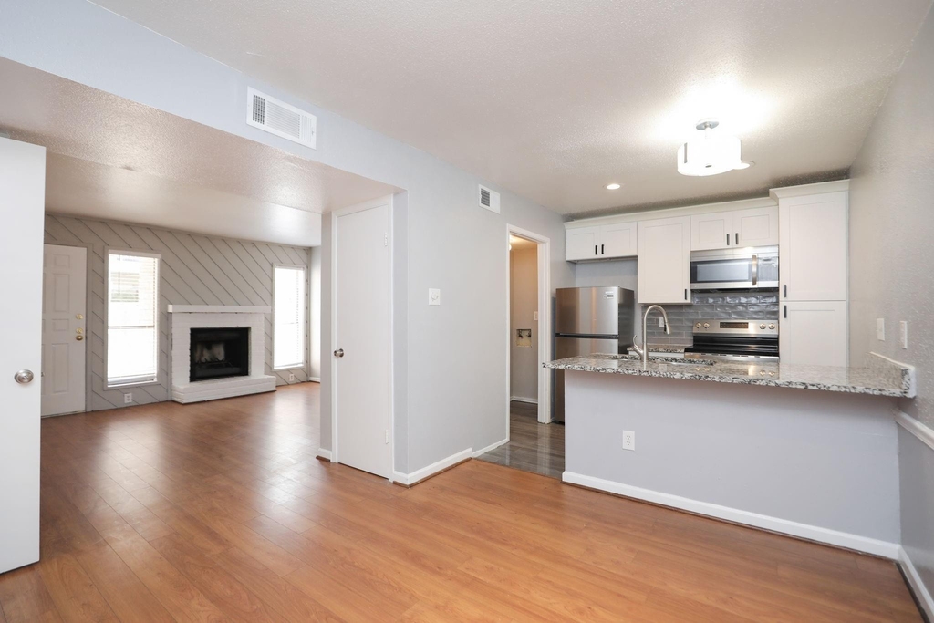 2100 Wilcrest Drive - Photo 1