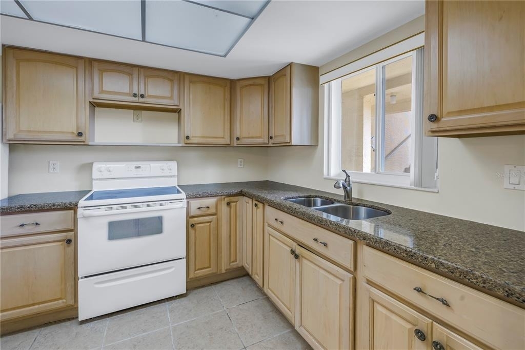 3500 Lake Bayshore Drive - Photo 7