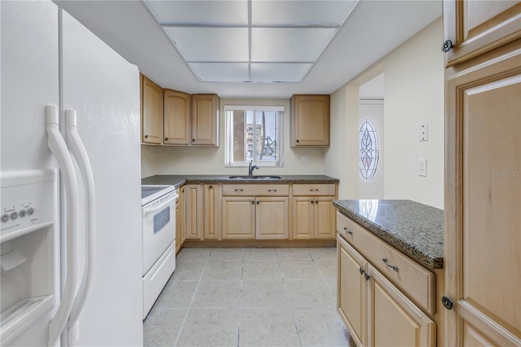 3500 Lake Bayshore Drive - Photo 10