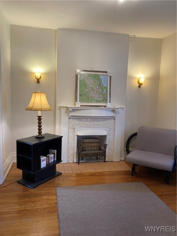 44 N Pearl Street - Photo 2