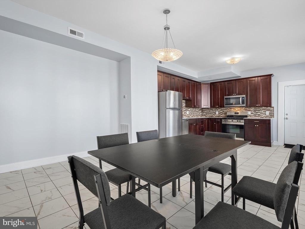 1713 E Lafayette Avenue - Photo 11