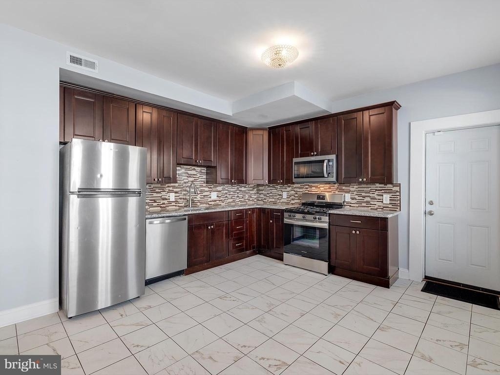 1713 E Lafayette Avenue - Photo 7