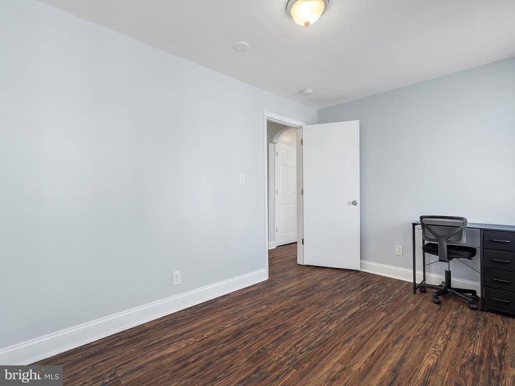 1713 E Lafayette Avenue - Photo 17