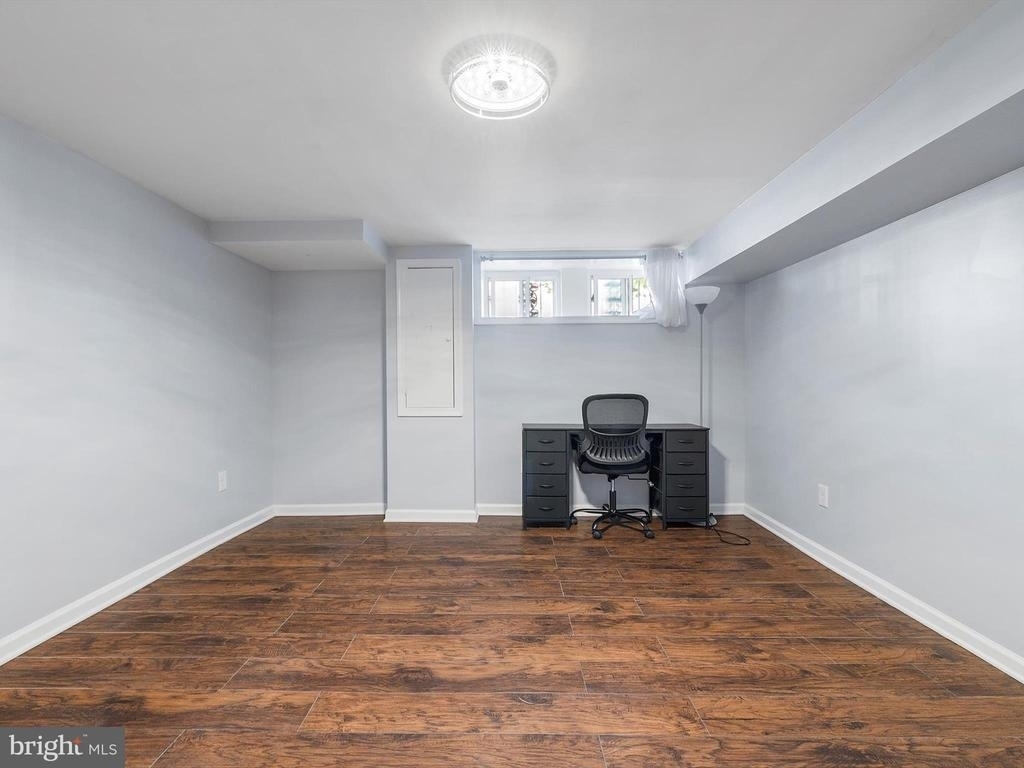 1713 E Lafayette Avenue - Photo 21