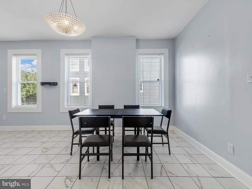 1713 E Lafayette Avenue - Photo 13