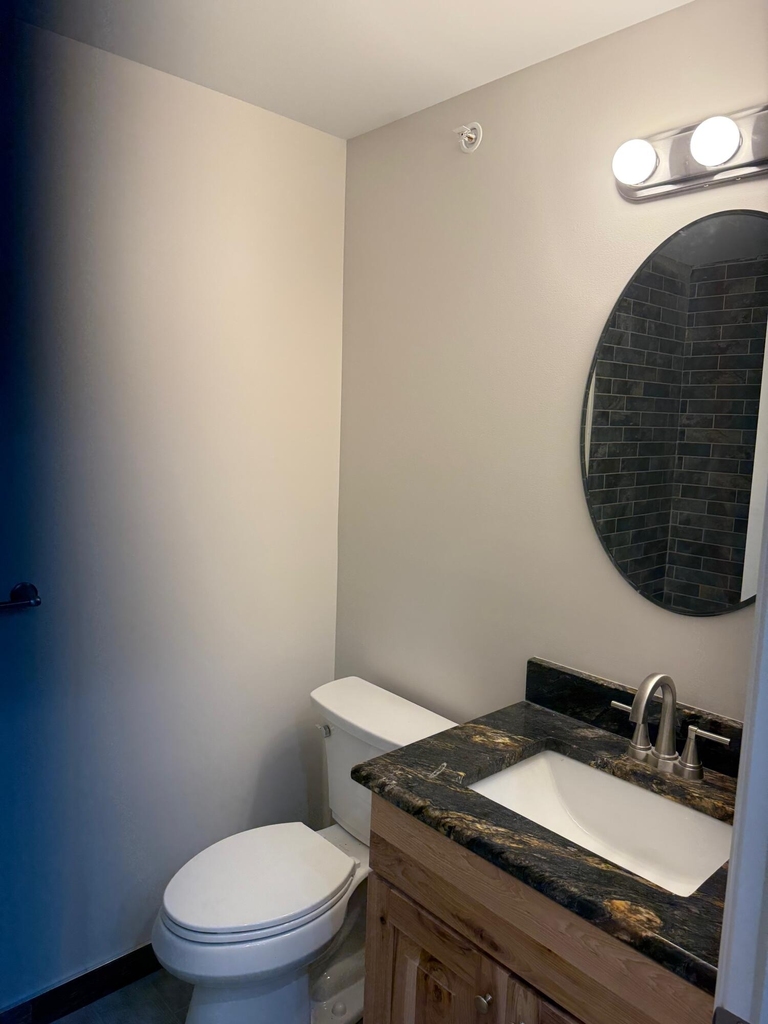 627 N River - Photo 5