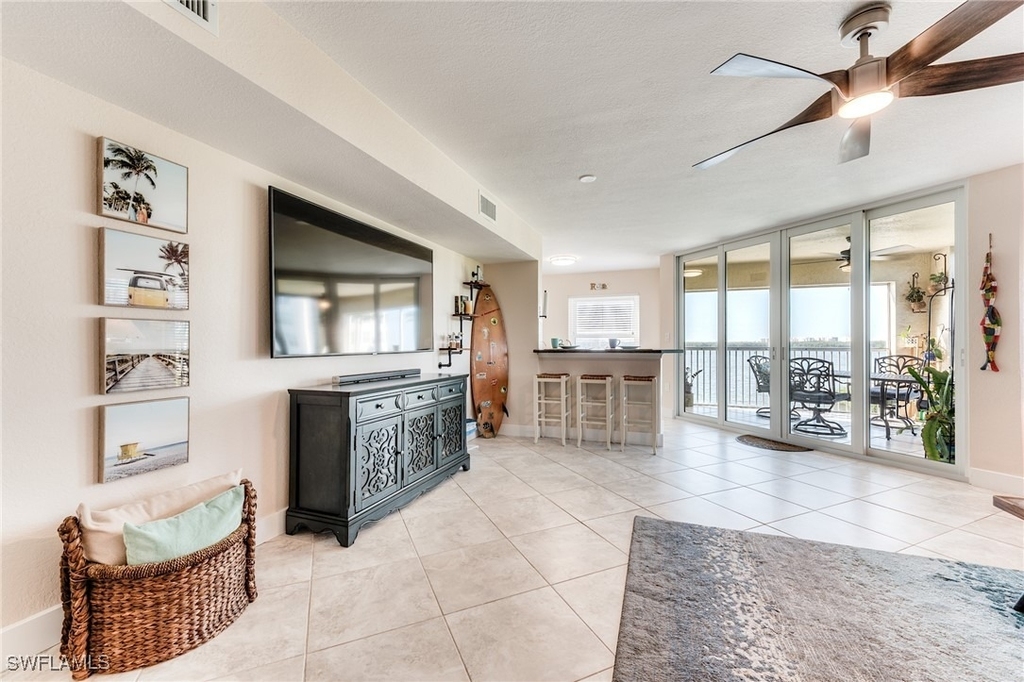 4895 Bonita Beach Road - Photo 3