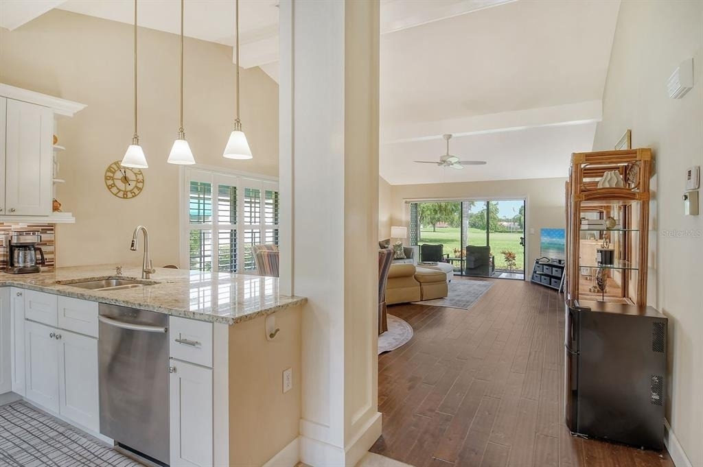 6041 Clubside Drive - Photo 8