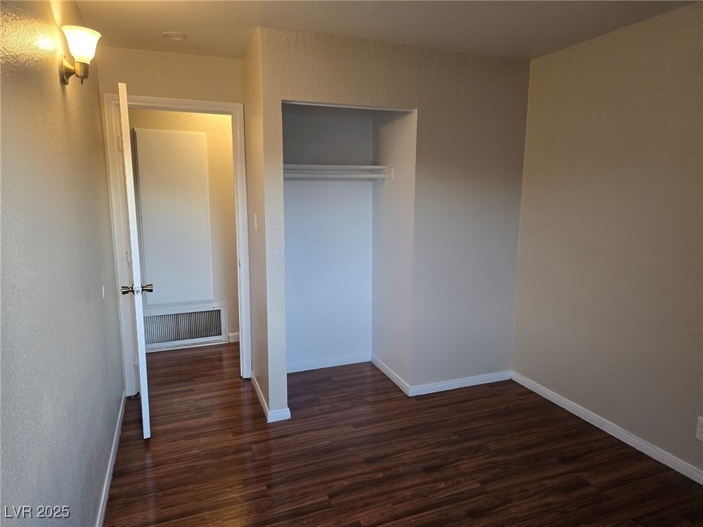 1724 Breckenwood Court - Photo 11