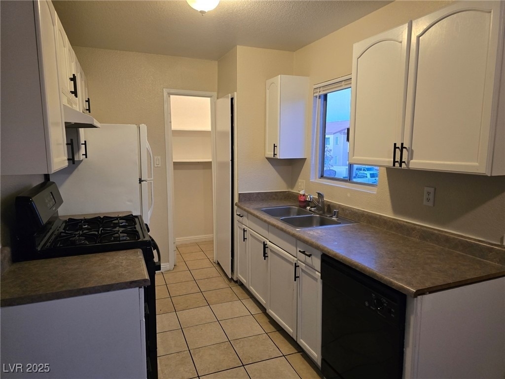 1724 Breckenwood Court - Photo 0