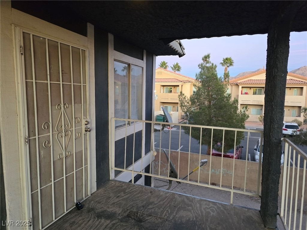 1724 Breckenwood Court - Photo 18