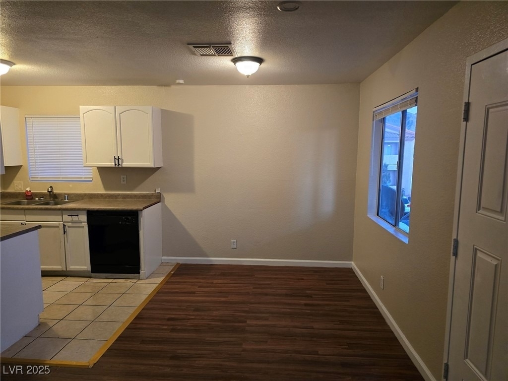1724 Breckenwood Court - Photo 3