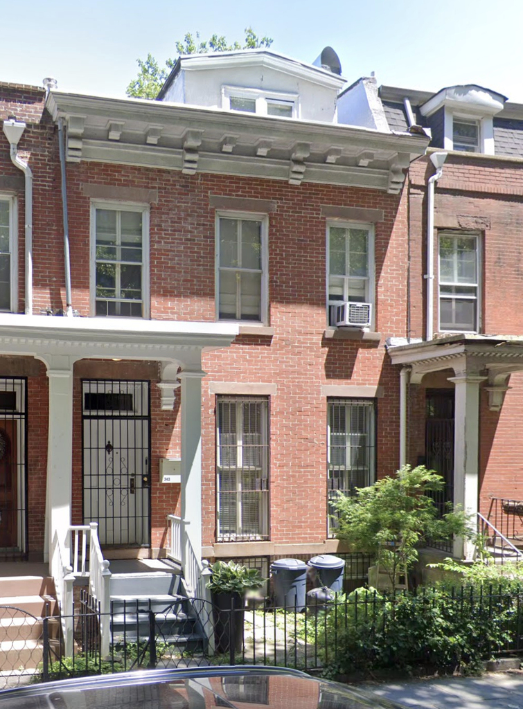 343 Waverly Avenue - Photo 19