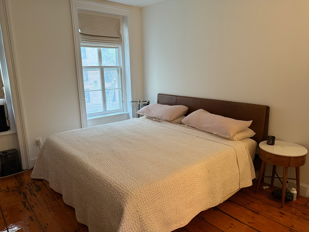 343 Waverly Avenue - Photo 12