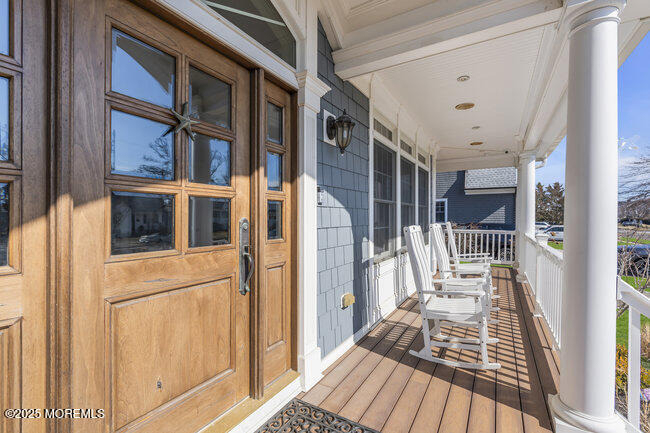 308 Pennsylvania Avenue - Photo 4