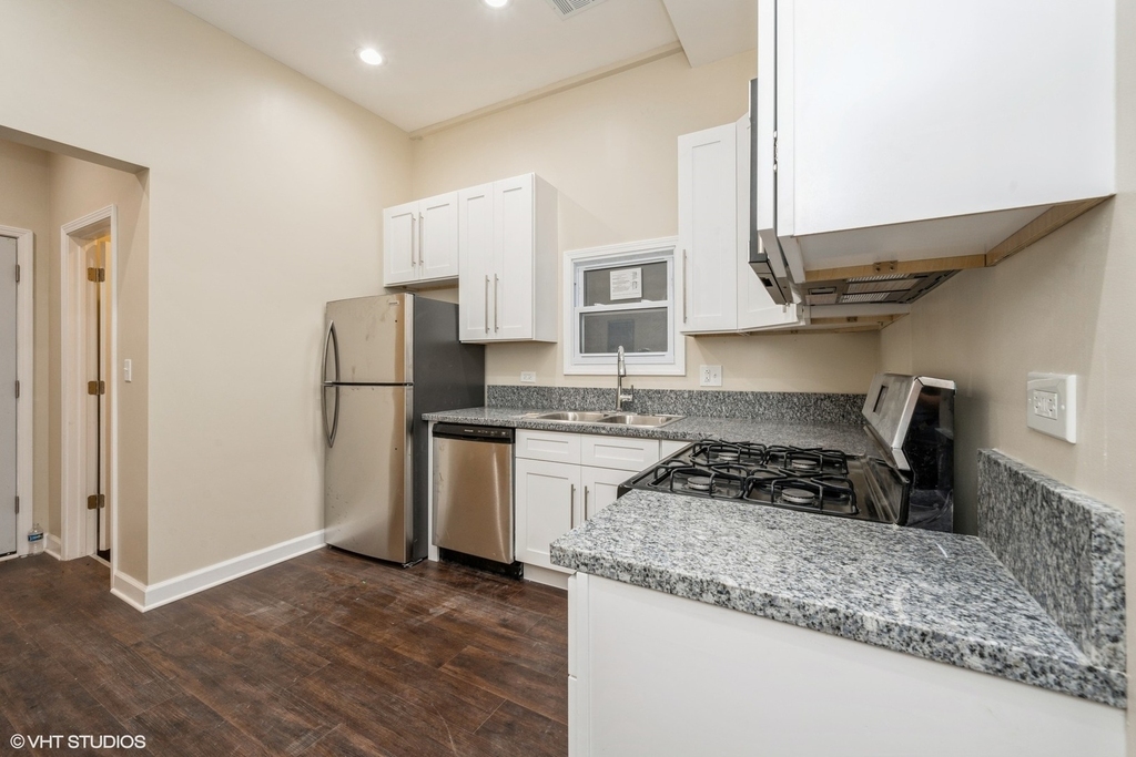 5026 W Madison Street - Photo 15