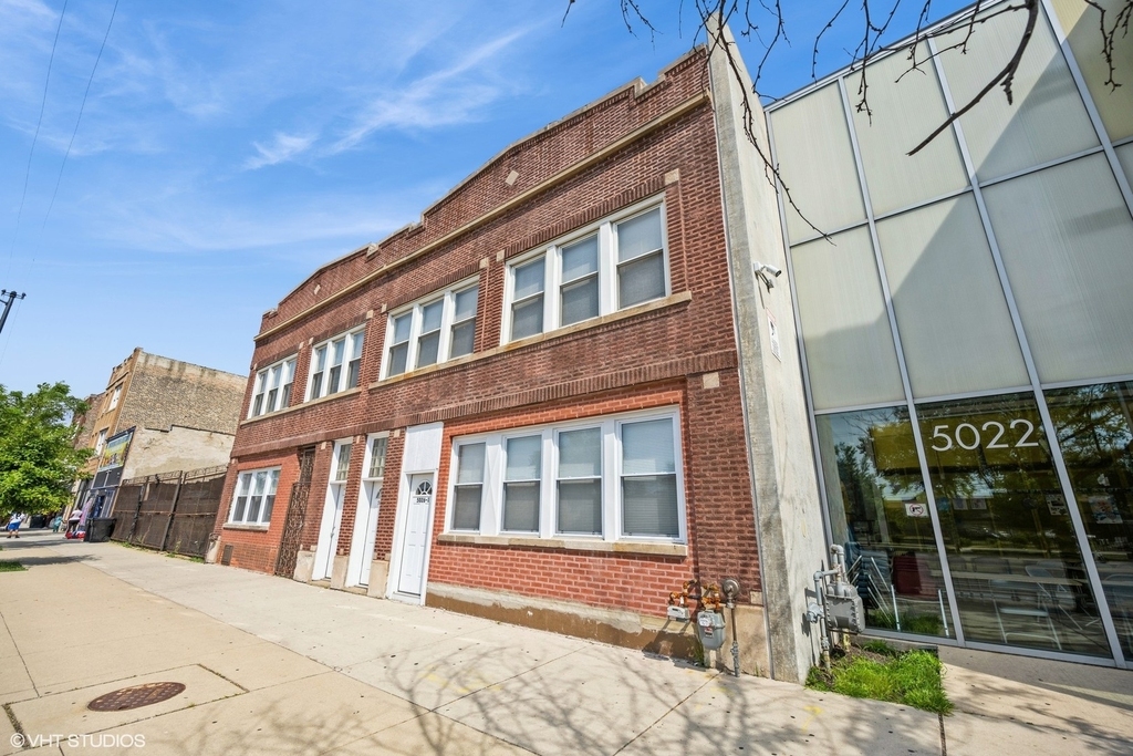 5026 W Madison Street - Photo 1