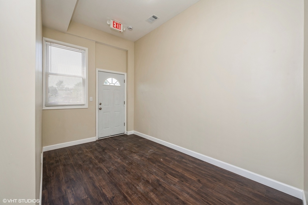 5026 W Madison Street - Photo 4