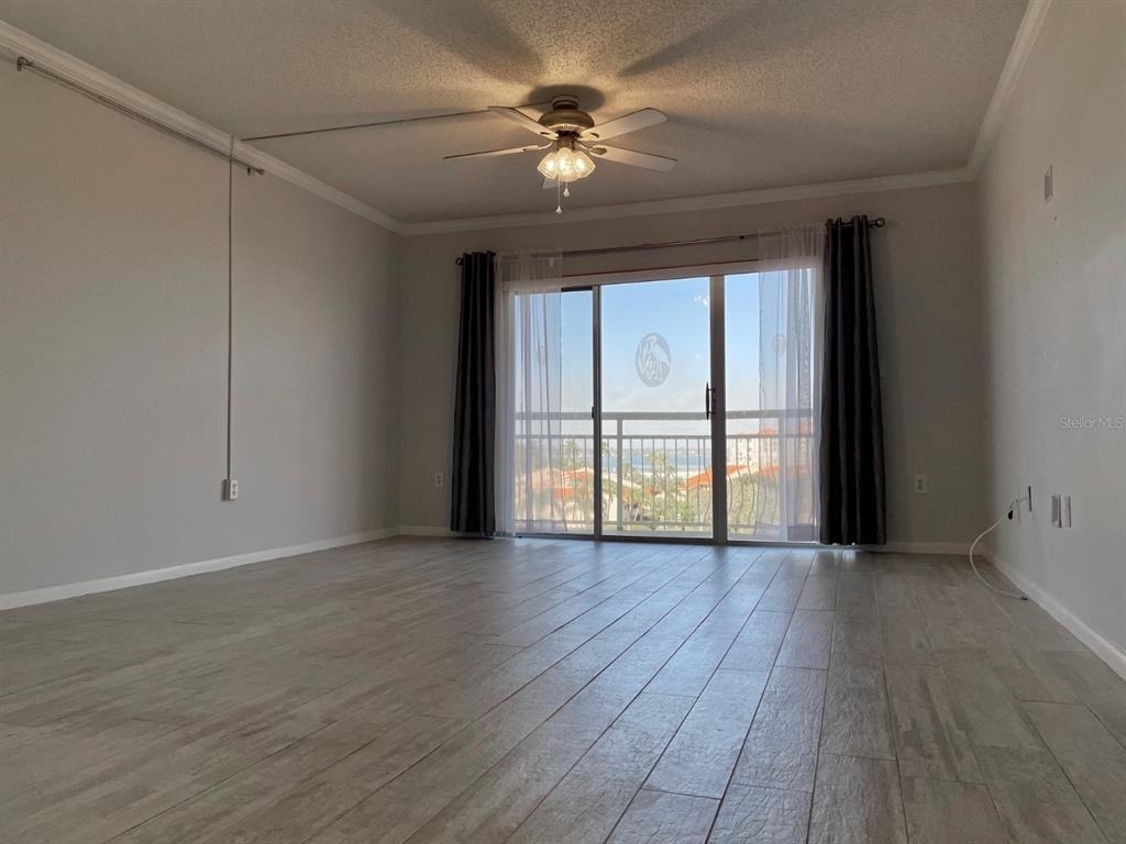 4900 Brittany Drive S - Photo 4