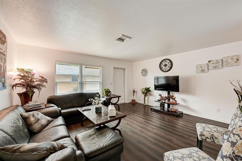 618 S Osprey Avenue - Photo 4